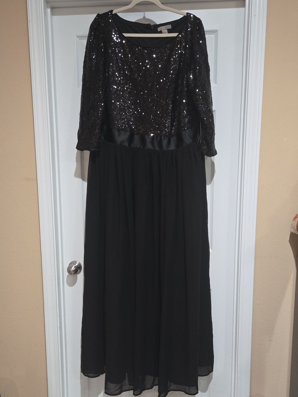 Prescott New York Black Sequin Bodice Evening Dress NWT Size 18-20